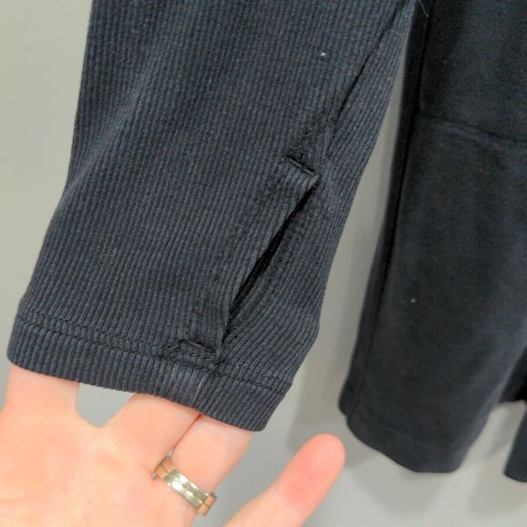 Athleta Womens Compact Coaster Long Wrap Cardigan Sweater Size S Black Ribbed - Picture 8 of 12